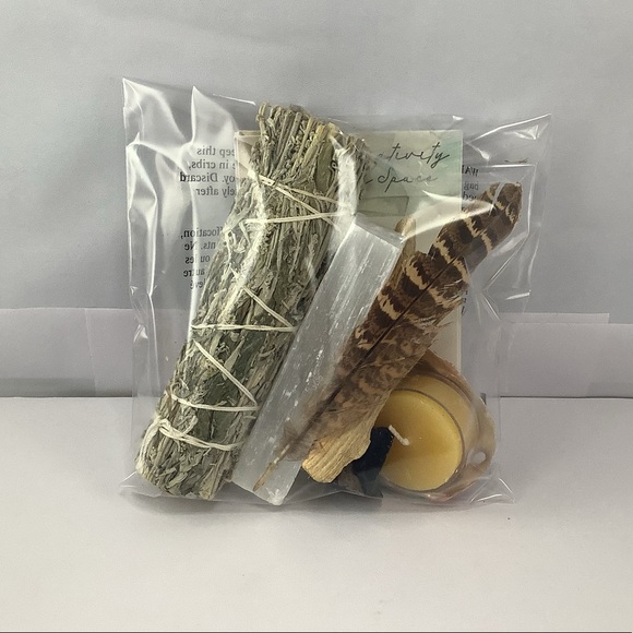 NWOT Crystal Rising Smudge Ritual Kit -Sage & Palo Santo for Space Clearing Vibe - Picture 3 of 4